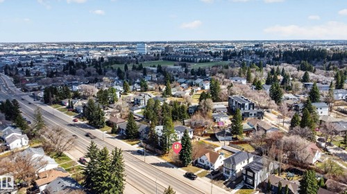 10655 61 Avenue, Edmonton, AB 