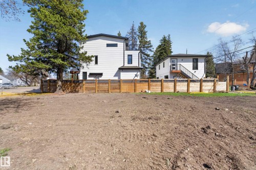 10655 61 Avenue, Edmonton, AB 