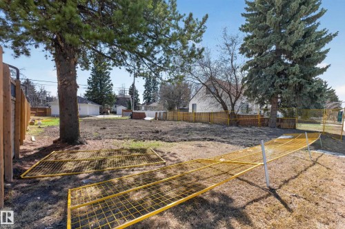 10655 61 Avenue, Edmonton, AB 