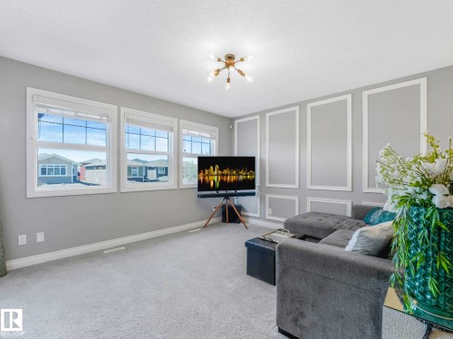 8427 216 Street, Edmonton, AB - Indoor