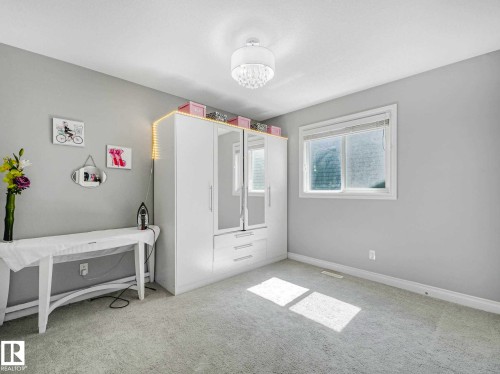 8427 216 Street, Edmonton, AB - Indoor