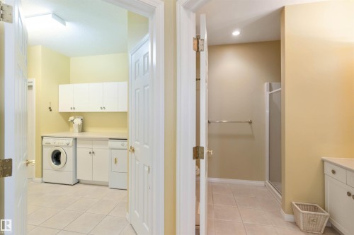 8 Butterworth Point(E), Edmonton, AB - Indoor Photo Showing Laundry Room