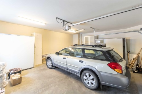 8 Butterworth Point(E), Edmonton, AB - Indoor Photo Showing Garage
