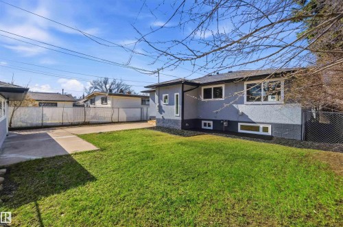 8736 66 Avenue, Edmonton, AB 