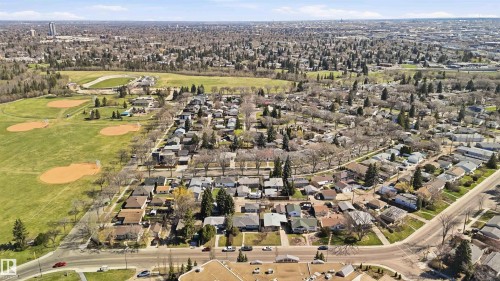 8736 66 Avenue, Edmonton, AB 
