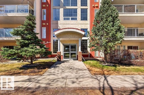 305 12110 106 Avenue  Edmonton, AB T5H 4R9