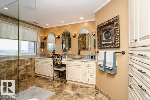 602 8728 Gateway Boulevard, Edmonton, AB - Indoor