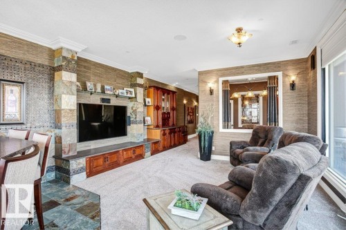 602 8728 Gateway Boulevard, Edmonton, AB - Indoor Photo Showing Other Room