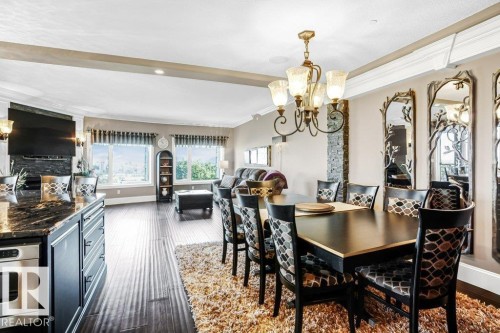 602 8728 Gateway Boulevard, Edmonton, AB - Indoor Photo Showing Dining Room
