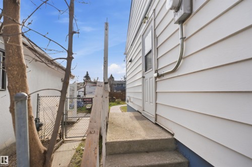 11617 89 Street, Edmonton, AB - Outdoor With Exterior