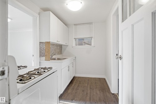 11617 89 Street, Edmonton, AB - Indoor Photo Showing Laundry Room