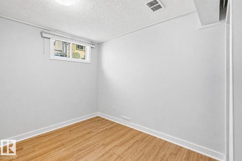 11617 89 Street, Edmonton, AB - Indoor Photo Showing Other Room