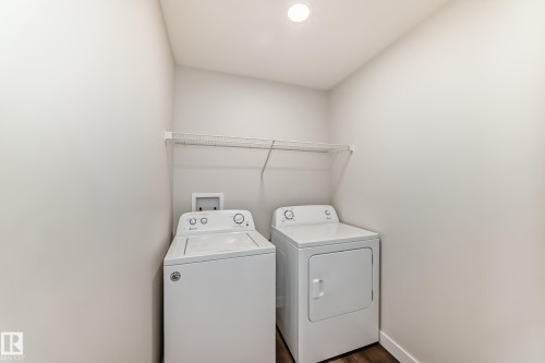 55 Ebbers Close, Edmonton, AB - Indoor Photo Showing Laundry Room