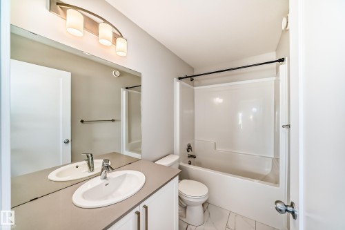 55 Ebbers Close, Edmonton, AB - Indoor Photo Showing Bathroom