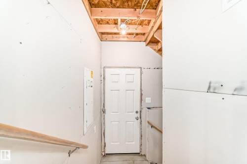 55 Ebbers Close, Edmonton, AB - Indoor Photo Showing Other Room