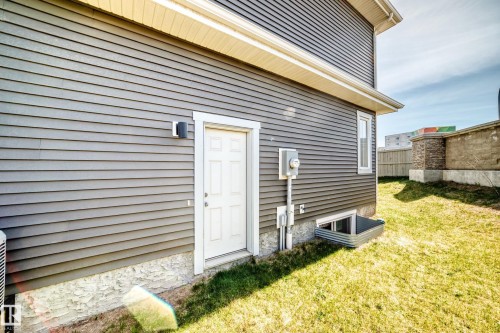 55 Ebbers Close, Edmonton, AB - Outdoor With Exterior