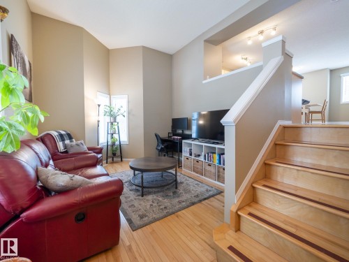 25 8304 11 Avenue, Edmonton, AB - Indoor