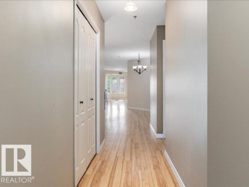 204 9640 105 Street, Edmonton, AB - Indoor Photo Showing Other Room