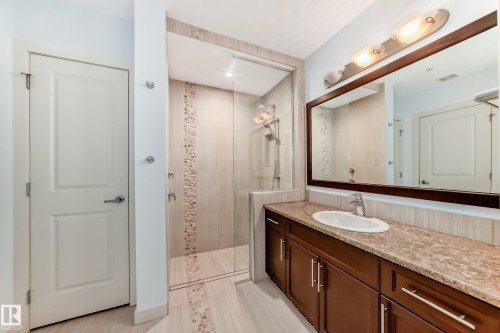 308 1623 James Mowatt Trail, Edmonton, AB - Indoor Photo Showing Bathroom