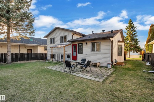 4819 30 Avenue, Edmonton, AB - Outdoor