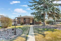10803 52 Street  Edmonton, AB T6A 2H4
