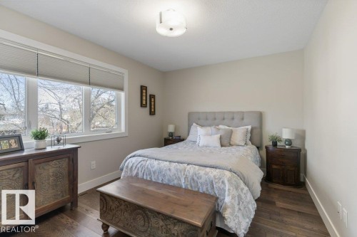 7931 112S Avenue, Edmonton, AB - Indoor Photo Showing Bedroom