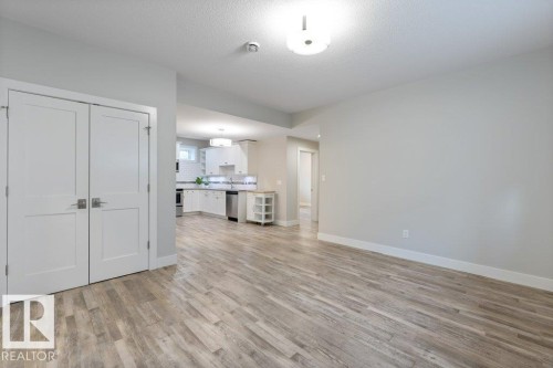 7931 112S Avenue, Edmonton, AB - Indoor Photo Showing Other Room