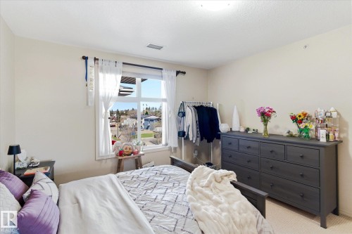 410 7909 71 Street, Edmonton, AB - Indoor Photo Showing Bedroom