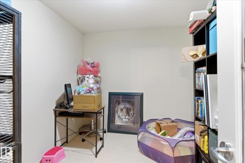 410 7909 71 Street, Edmonton, AB - Indoor