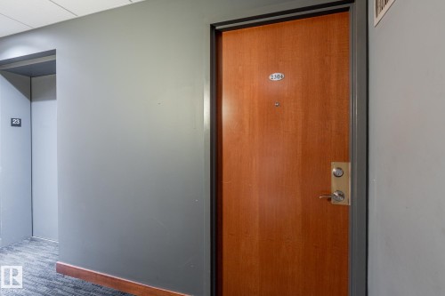 2304 10152 104 Street, Edmonton, AB - Indoor