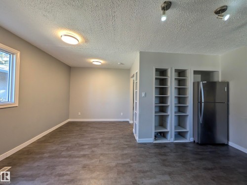 13528 139 Street, Edmonton, AB - Indoor Photo Showing Other Room