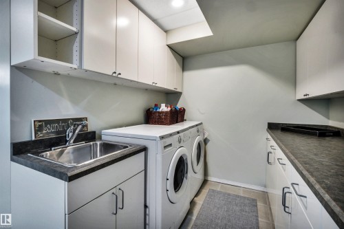 9008 169A Avenue, Edmonton, AB - Indoor Photo Showing Laundry Room