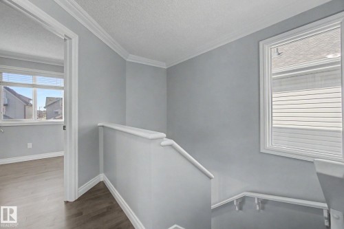 3724 Alexander Crescent, Edmonton, AB - Indoor Photo Showing Other Room