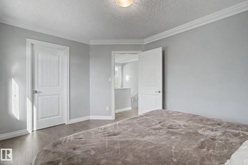 3724 Alexander Crescent, Edmonton, AB - Indoor Photo Showing Bedroom