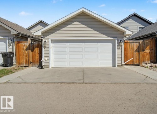 3724 Alexander Crescent, Edmonton, AB - Outdoor With Exterior