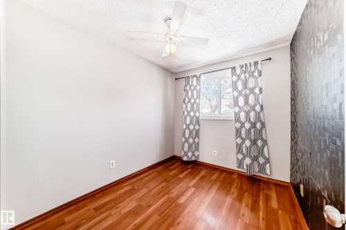 13862 24 Street, Edmonton, AB - Indoor Photo Showing Other Room