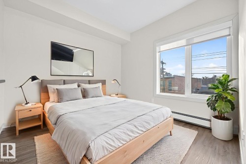 304 10837 83 Avenue, Edmonton, AB - Indoor Photo Showing Bedroom