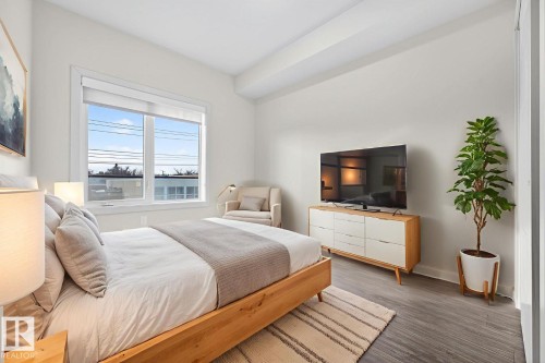 304 10837 83 Avenue, Edmonton, AB - Indoor Photo Showing Bedroom