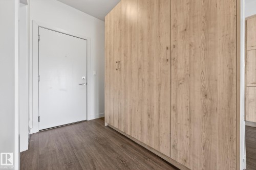 304 10837 83 Avenue, Edmonton, AB - Indoor Photo Showing Other Room