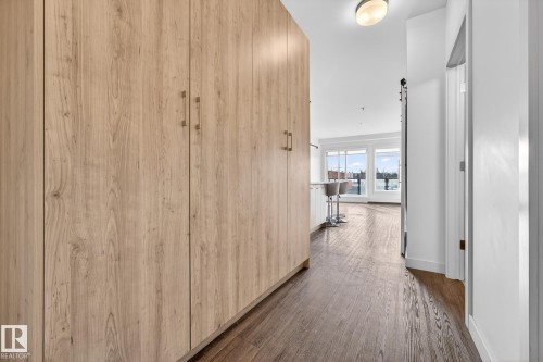 304 10837 83 Avenue, Edmonton, AB - Indoor Photo Showing Other Room