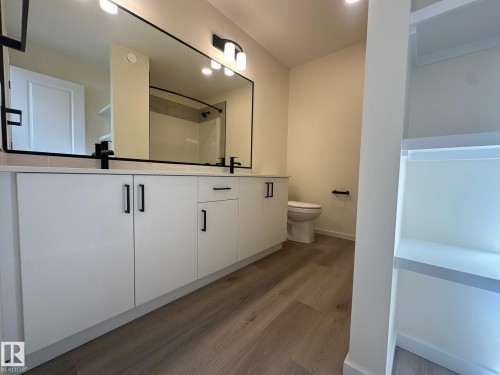 41 Eton Link, Spruce Grove, AB - Indoor Photo Showing Bathroom