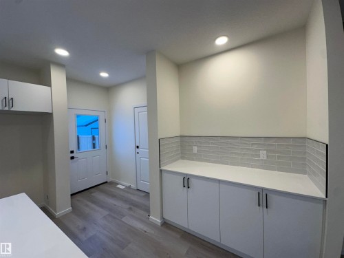 41 Eton Link, Spruce Grove, AB - Indoor Photo Showing Other Room