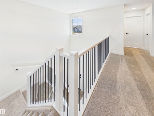 407 Brickyard Point(E), Stony Plain, AB - Indoor Photo Showing Other Room
