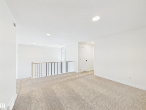 407 Brickyard Point(E), Stony Plain, AB - Indoor Photo Showing Other Room