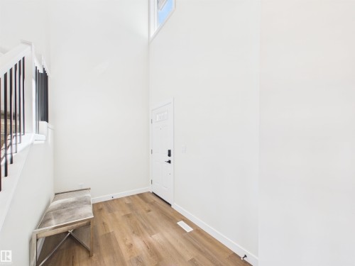 407 Brickyard Point(E), Stony Plain, AB - Indoor Photo Showing Other Room