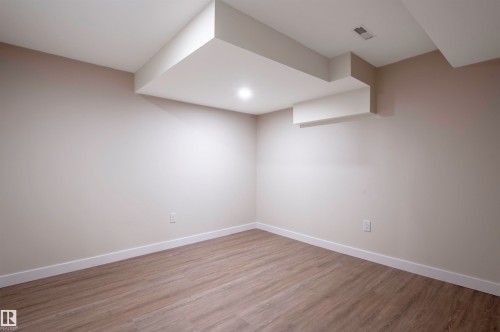 5528 54 Street, Leduc, AB - Indoor Photo Showing Other Room