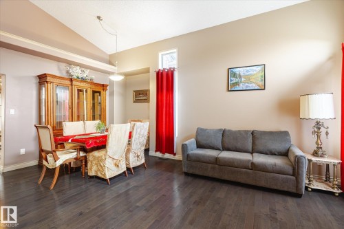 4908 187 Street, Edmonton, AB - Indoor Photo Showing Living Room