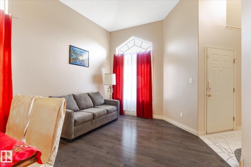 4908 187 Street, Edmonton, AB - Indoor