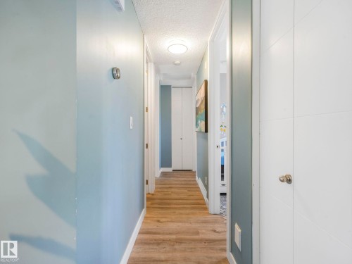 10629 167A Avenue, Edmonton, AB - Indoor Photo Showing Other Room