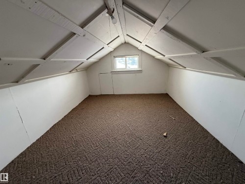 4818 52 Street, Thorsby, AB - Indoor
